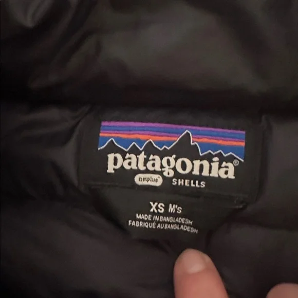 Patagonia Black Shell Jacket - Picture 2 of 3